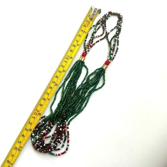 Red and green seed beaded multi strand necklace - Picture 7 of 11